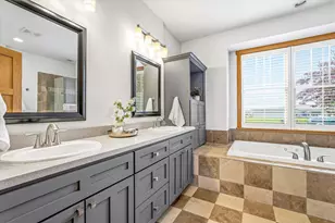 1101 Maple Dr, Hudson, WI 54016 - Photo 26