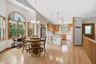 3110 Bluebell Avenue N, Brooklyn Park, MN 55443 - Photo 6
