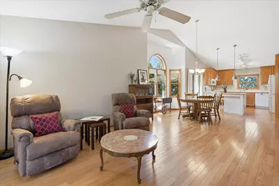 3110 Bluebell Avenue N, Brooklyn Park, MN 55443 - Photo 20
