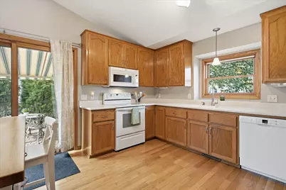 3110 Bluebell Avenue N, Brooklyn Park, MN 55443 - Photo 10