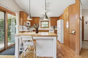 3110 Bluebell Ave N, Brooklyn Park, MN 55443 - Photo 8