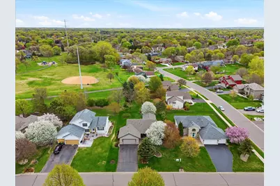 3110 Bluebell Avenue N, Brooklyn Park, MN 55443 - Photo 44