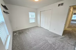 3040 Basswood St, Little Canada, MN 55117 - Photo 38