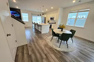 3040 Basswood St, Little Canada, MN 55117 - Photo 10