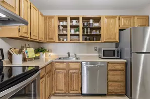 400 Groveland Ave, Minneapolis, MN 55403 - Photo 12