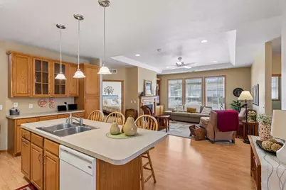 806 Roundhouse Street, Shakopee, MN 55379 - Photo 18