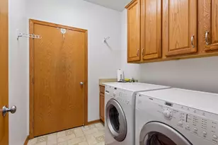 806 Roundhouse St, Shakopee, MN 55379 - Photo 28