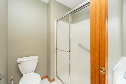 910 Deercreek Parkway, Belle Plaine, MN 56011 - Photo 16