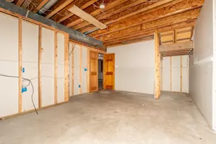 910 Deercreek Pkwy, Belle Plaine, MN 56011 - Photo 38