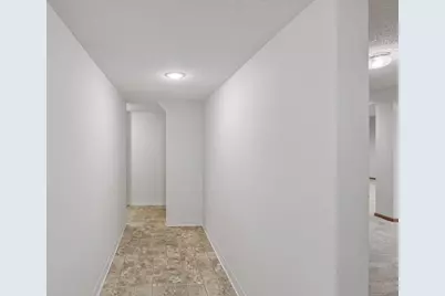 1914 Holton Street, Roseville, MN 55113 - Photo 44