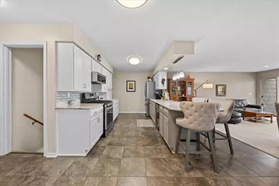 302 Pleasant Knolls, Center City, MN 55012 - Photo 6