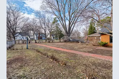 4230 Ewing Avenue N, Robbinsdale, MN 55422 - Photo 30