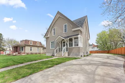 607 4th Street SW, Willmar, MN 56201 - Photo 1