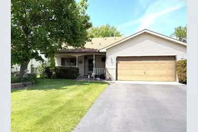 7230 38th Street N, Oakdale, MN 55128 - Photo 2