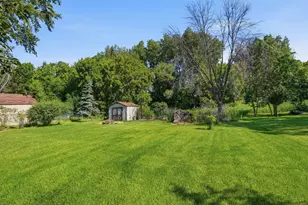 7230 38th St N, Oakdale, MN 55128 - Photo 6