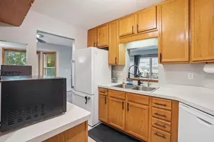 7317 Bond Way, Inver Grove Heights, MN 55076 - Photo 12