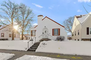 548 5th Ave S, South Saint Paul, MN 55075 - Photo 2