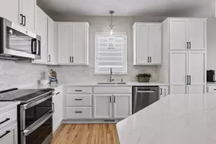 8205 Ridge Rd, Victoria, MN 55386 - Photo 10