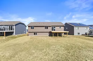 1311 Balsam Ln, Watertown, MN 55388 - Photo 38
