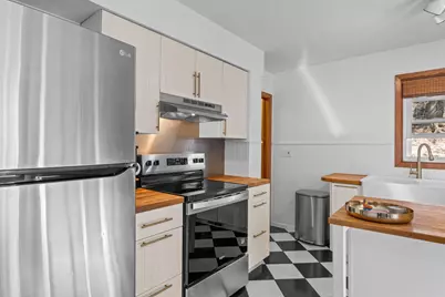 2951 Taylor Street NE, Minneapolis, MN 55418 - Photo 16