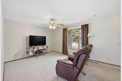 205 6th Avenue E, Halstad, MN 56548 - Photo 2