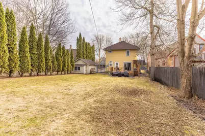 837 N Union Avenue, Fergus Falls, MN 56537 - Photo 10