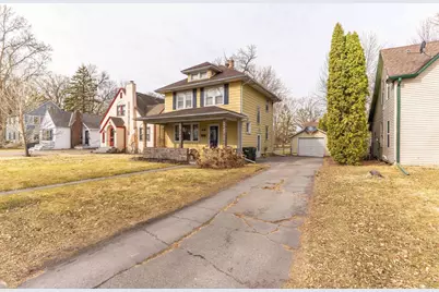 837 N Union Avenue, Fergus Falls, MN 56537 - Photo 2