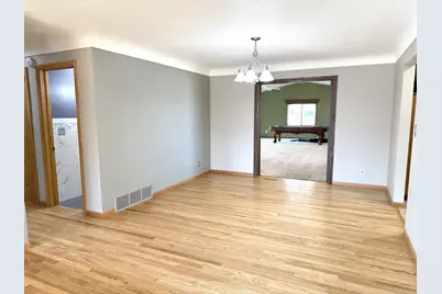 127 4th Street NW, Clara City, MN 56222 - Photo 4