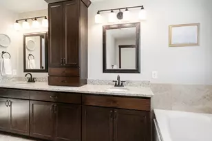 3677 Edgerton St, Vadnais Heights, MN 55127 - Photo 20