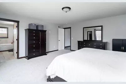 3677 Edgerton Street, Vadnais Heights, MN 55127 - Photo 16