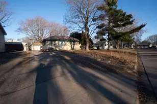 5453 N 4th St, Brooklyn Center, MN 55430 - Photo 2