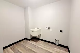 805 11th St SE, Waseca, MN 56093 - Photo 12