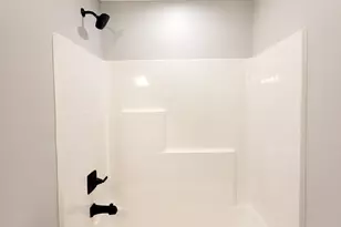 805 11th St SE, Waseca, MN 56093 - Photo 16