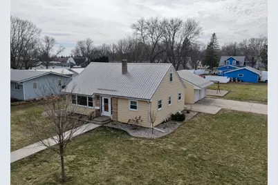 900 10th Street S, Saint James, MN 56081 - Photo 1