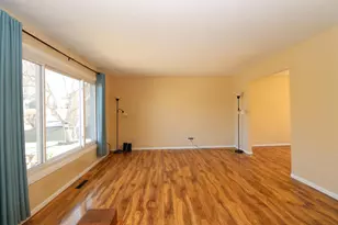 12924 16th Ave S, Burnsville, MN 55337 - Photo 10
