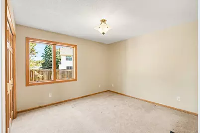 2431 Tevlin Court E, Maplewood, MN 55119 - Photo 12