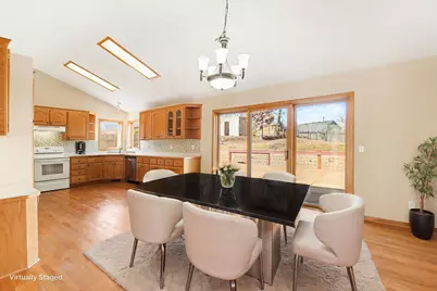 2431 Tevlin Court E, Maplewood, MN 55119 - Photo 4