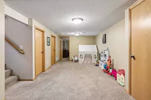 3708 W Old Shakopee Rd, Bloomington, MN 55431 - Photo 14