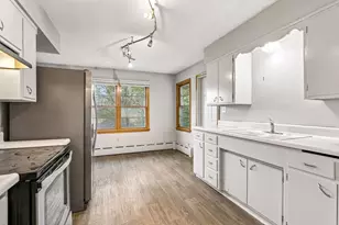 675 Koehler Rd, Vadnais Heights, MN 55127 - Photo 4