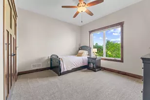 23555 Saddle Ridge Dr, Rogers, MN 55374 - Photo 30