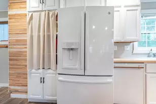 707 Lake Shore Dr, Battle Lake, MN 56515 - Photo 10