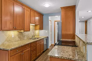 1225 Lasalle Ave, Minneapolis, MN 55403 - Photo 12