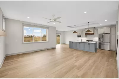 8292 186th Street W, Lakeville, MN 55044 - Photo 2