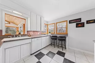 6466 Stillwater Blvd N, Oakdale, MN 55128 - Photo 12