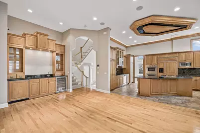 425 River Street, Minneapolis, MN 55401 - Photo 18