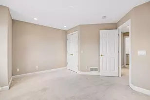 425 River St, Minneapolis, MN 55401 - Photo 40