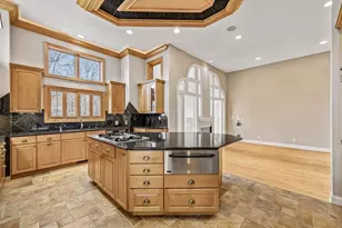 425 River St, Minneapolis, MN 55401 - Photo 22