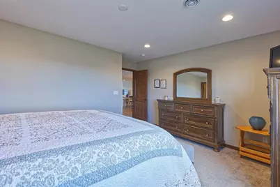 211 Century Lane, Silver Lake, MN 55381 - Photo 18