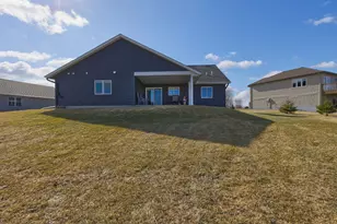 211 Century Ln, Silver Lake, MN 55381 - Photo 30
