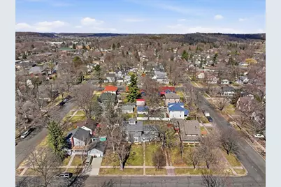 315 E Maple Street, River Falls, WI 54022 - Photo 6